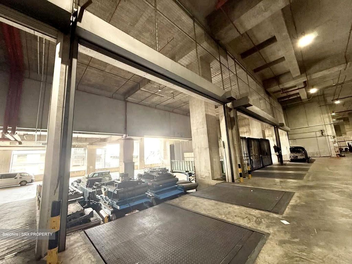 Pandan Road (D22), Warehouse #612422661